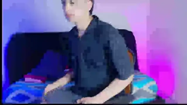 Snapshot of SaNti_ll chatting on June 11, 2026, 7:50 am SaNti ll online show from June 11, 2026, 7:50 am