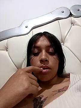 mara-ross online show from April 7, 2026, 4:02 am