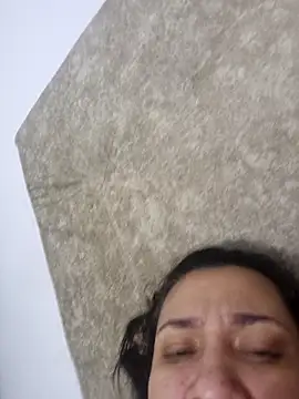 Nia amaur online show from April 8, 2026, 6:24 am