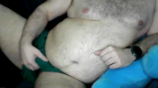 BriTheTopBear online show from April 24, 2026, 2:47 am