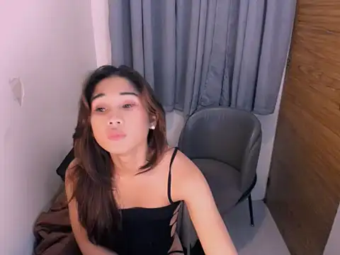 cunty slut69 online show from April 23, 2026, 12:29 pm