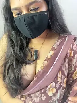 sarasofiaa  online show from June 3, 2026, 6:02 pm