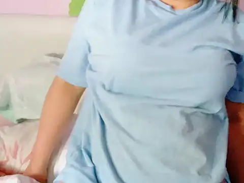 MojaditPussy online show from June 1, 2026, 2:30 pm