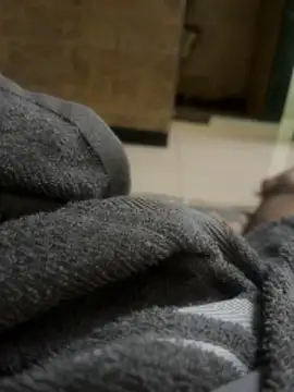 sunnyroy26 online show from April 9, 2026, 12:10 pm