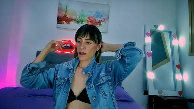 Lorena sweet33 online show from May 5, 2026, 1:41 pm