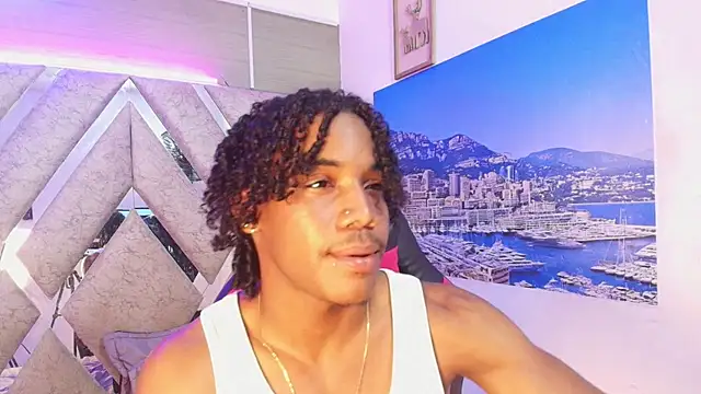 Snapshot of axel_silva4 chatting on May 13, 2026, 7:55 pm axel silva4 online show from May 13, 2026, 7:55 pm