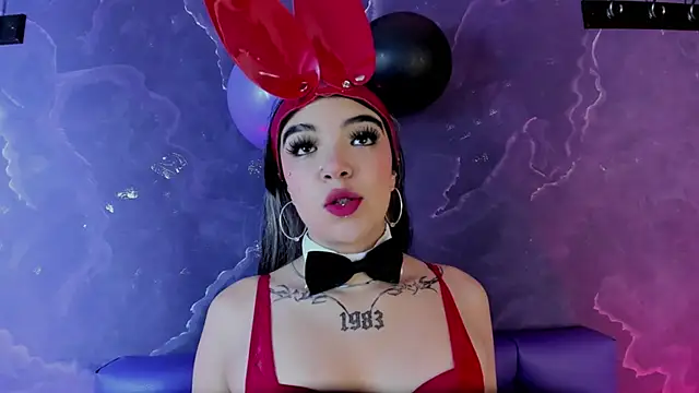 Snapshot of MeivissDemoni chatting on April 7, 2026, 7:14 pm MeivissDemoni online show from April 7, 2026, 7:14 pm