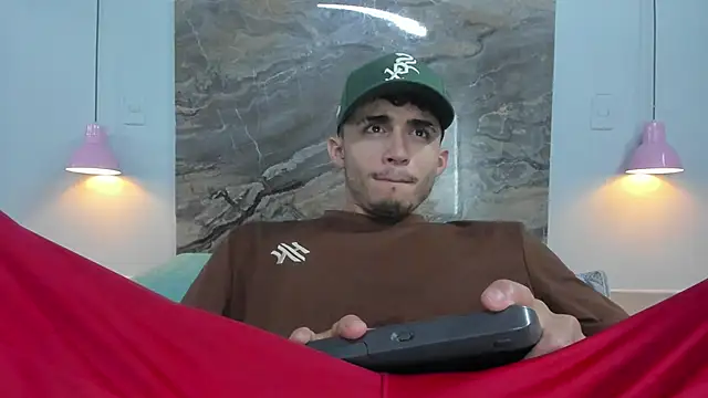 James-06 online show from May 11, 2026, 11:38 am