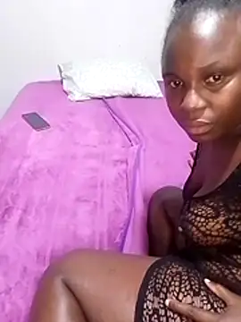 ladyD001 online show from April 12, 2026, 11:54 pm