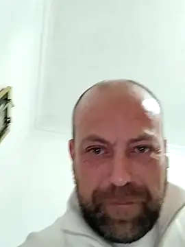 dkay80 online show from April 6, 2026, 10:44 pm