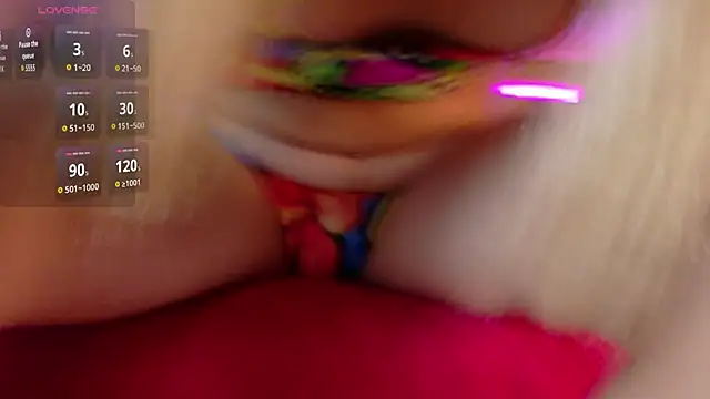 Snapshot of niiky_doll chatting on April 15, 2026, 7:58 pm niiky doll online show from April 15, 2026, 7:58 pm