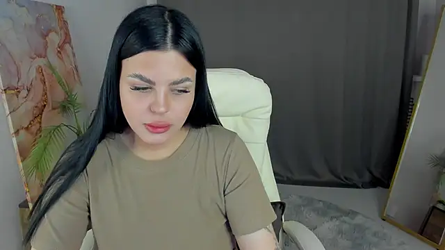 Snapshot of Oliviabagheera chatting on April 16, 2026, 4:13 am Oliviabagheera online show from April 16, 2026, 4:13 am