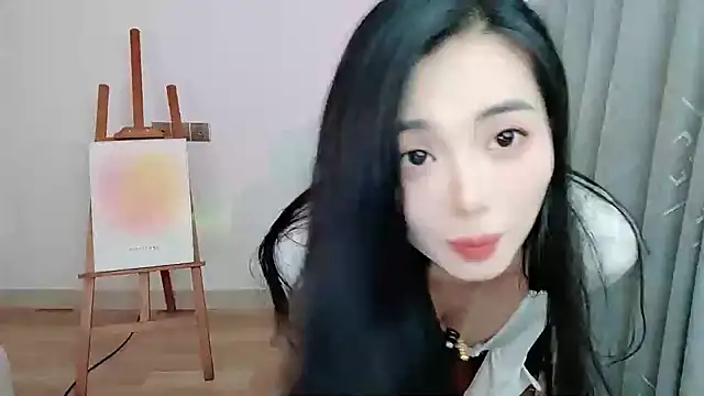 Snapshot of M-CC-M chatting on May 3, 2026, 2:34 pm M-CC-M online show from May 3, 2026, 2:34 pm