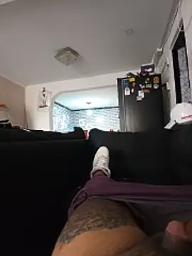 hotder3x online show from April 7, 2026, 3:45 pm