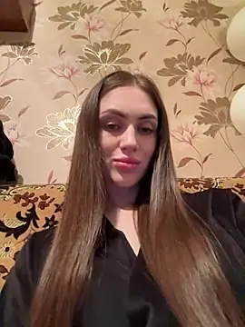 AlinaLove3213 online show from May 10, 2026, 7:08 pm