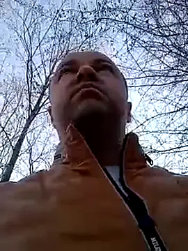 Luceriusbigass online show from November 7, 2025, 11:21 am