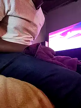 Ysae37 online show from April 15, 2026, 10:22 am