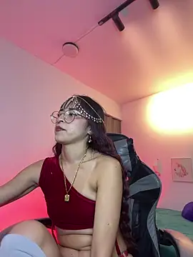 Snapshot of Amatista_fire6 chatting on May 9, 2026, 1:49 pm Amatista fire6 online show from May 9, 2026, 1:49 pm