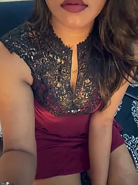 Snapshot of sexy-sukritii chatting on June 5, 2026, 1:39 pm sexy-sukritii online show from June 5, 2026, 1:39 pm
