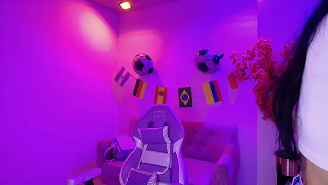 Rainy doll online show from June 26, 2026, 11:58 am