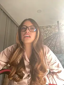 Ambar Zaf online show from May 28, 2026, 12:02 pm