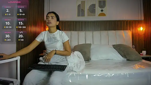 Hayami Li online show from July 5, 2026, 12:45 pm
