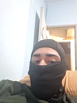 Snapshot of Frankito56 chatting on April 8, 2026, 9:09 am Frankito56 online show from April 8, 2026, 9:09 am