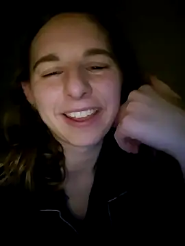 Snapshot of jade_Montoe chatting on May 1, 2026, 10:03 pm jade Montoe online show from May 1, 2026, 10:03 pm