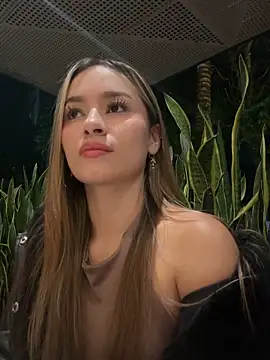 AmyRusso online show from May 12, 2026, 1:03 am