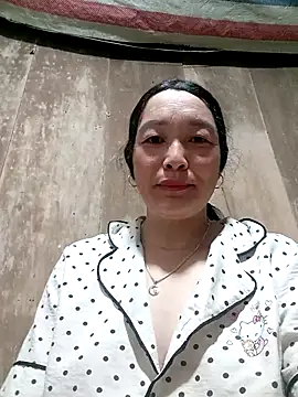 Snapshot of vanlucky2 chatting on May 20, 2026, 11:22 pm vanlucky2 online show from May 20, 2026, 11:22 pm