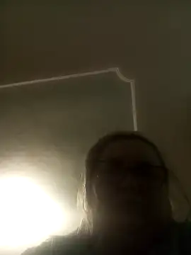 Snapshot of AureliaSky598 chatting on May 16, 2026, 12:51 am AureliaSky598 online show from May 16, 2026, 12:51 am