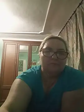 Snapshot of AureliaSky598 chatting on May 20, 2026, 7:31 pm AureliaSky598 online show from May 20, 2026, 7:31 pm