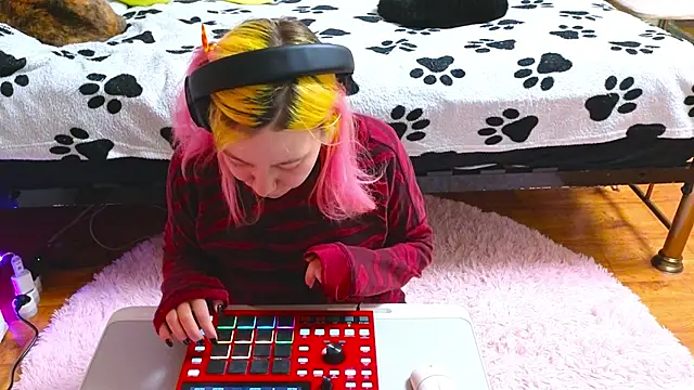 Sansarella online show from January 18, 2026, 6:44 pm