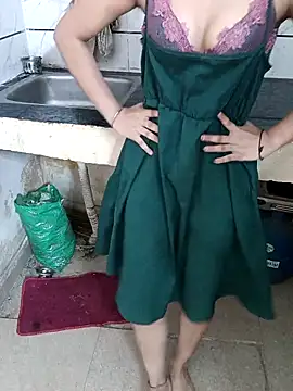 Baby-Doll  online show from May 9, 2026, 3:56 am