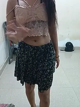 Baby-Doll  online show from May 25, 2026, 6:08 am