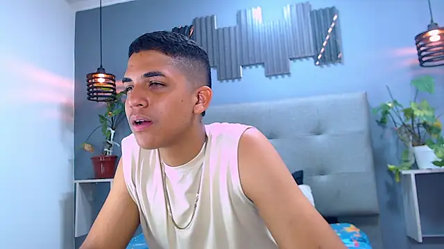 Snapshot of Lukaz_Caballero chatting on June 6, 2026, 2:05 am Lukaz Caballero online show from June 6, 2026, 2:05 am