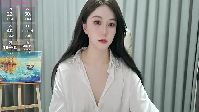 Snapshot of LUNYI-CC chatting on May 28, 2026, 10:45 am LUNYI-CC online show from May 28, 2026, 10:45 am