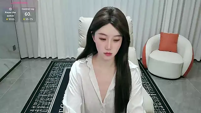 Snapshot of LUNYI-CC chatting on June 26, 2026, 1:48 pm LUNYI-CC online show from June 26, 2026, 1:48 pm