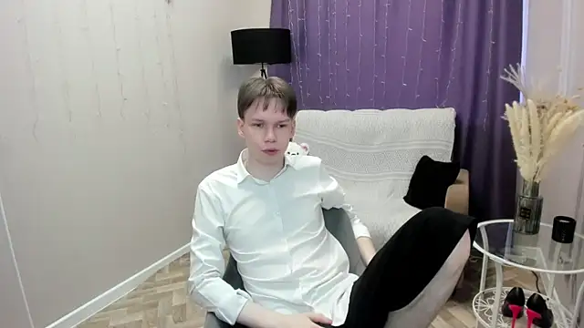 EliotMars online show from May 19, 2026, 6:53 am