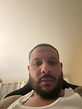 Snapshot of letsgetit30 chatting on April 10, 2026, 3:45 am letsgetit30 online show from April 10, 2026, 3:45 am