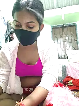 Hotty-Jaanvi2 online show from April 11, 2026, 2:21 pm