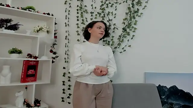 GraceFoderaro online show from April 9, 2026, 5:40 am