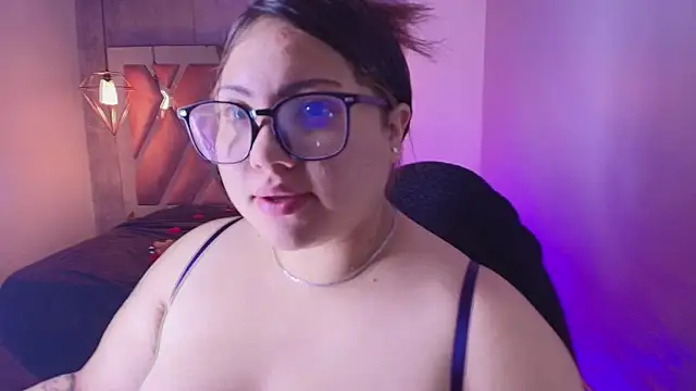 Snapshot of Dreamboo__ chatting on May 6, 2026, 11:48 am Dreamboo online show from May 6, 2026, 11:48 am