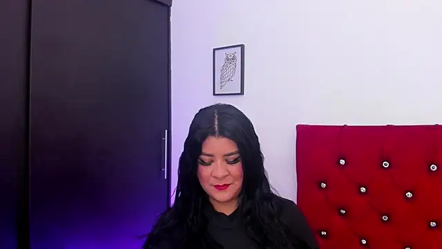 Katty West online show from May 15, 2026, 7:21 pm