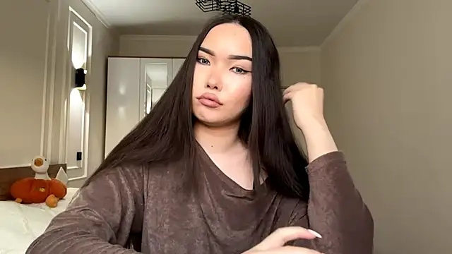 MardellHeavrin online show from May 12, 2026, 1:08 pm