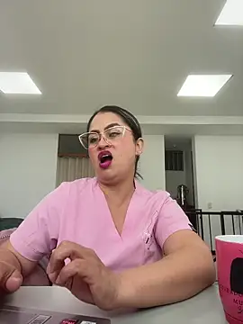 Lauren ws online show from April 10, 2026, 2:55 pm