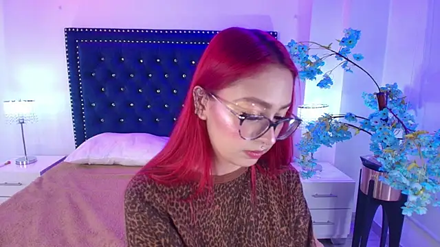 Amelie adams online show from May 15, 2026, 11:06 am