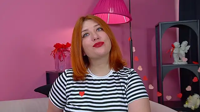 Snapshot of MargaritaMoone chatting on April 9, 2026, 2:44 pm MargaritaMoone online show from April 9, 2026, 2:44 pm