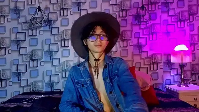 Twink Sebas7 online show from May 9, 2026, 12:10 pm