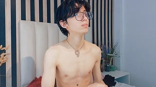 Twink Sebas7 online show from May 10, 2026, 12:10 pm